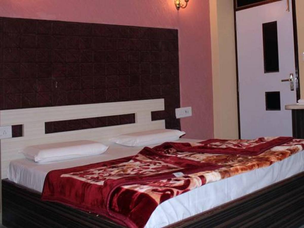 Hotel Kingdom Palace Ουνταϊπούρ Εξωτερικό φωτογραφία