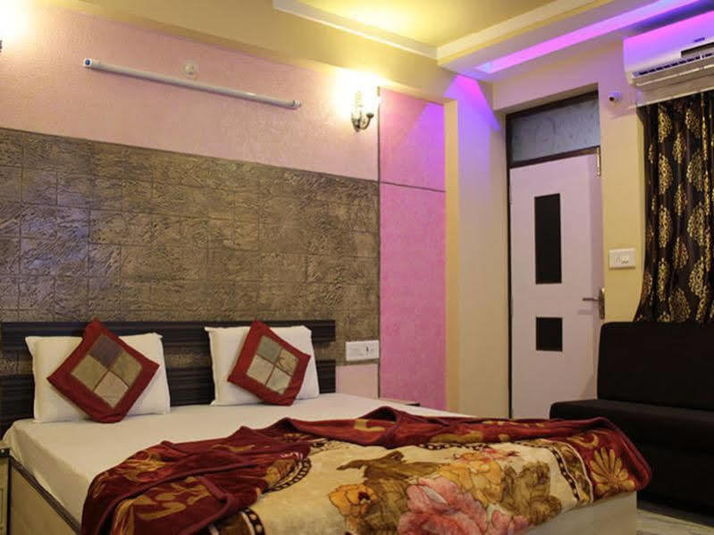 Hotel Kingdom Palace Ουνταϊπούρ Εξωτερικό φωτογραφία